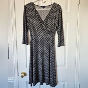 Reitmans V-neck Lightweight Stretchy Dress Faux Wrap 3/4 sleeves Medium